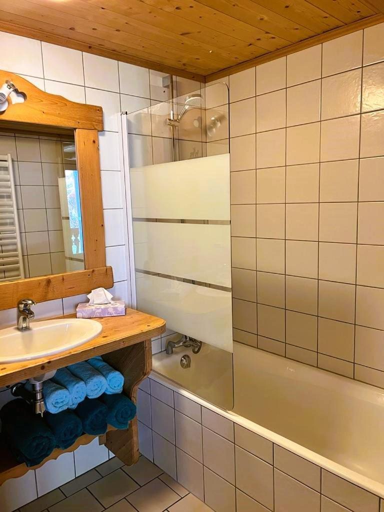 Hotel Fleur Des Neiges Morzine Pokój zdjęcie